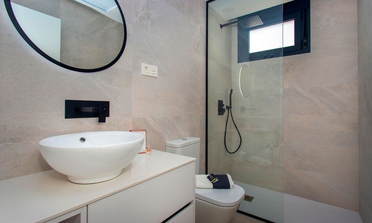 Neue Gebäude -  -
Sucina