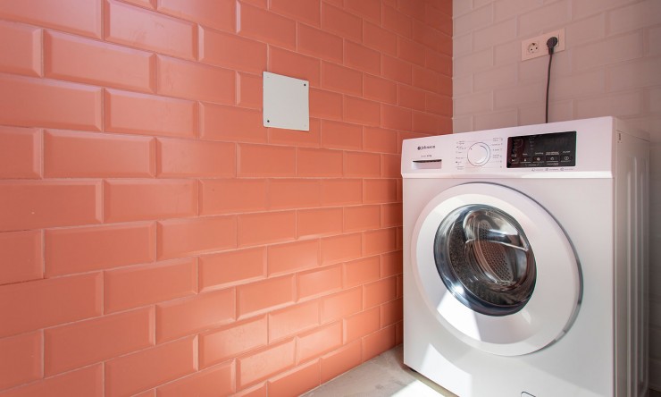 Neue Gebäude -  -
Sucina