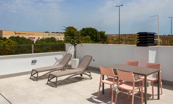 Neue Gebäude -  -
Sucina