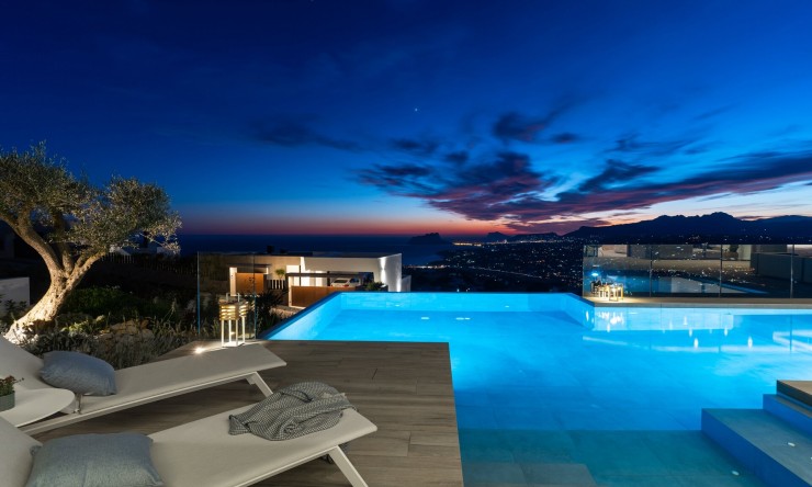 Nieuwbouw Woningen - Villa -
Cumbre del Sol