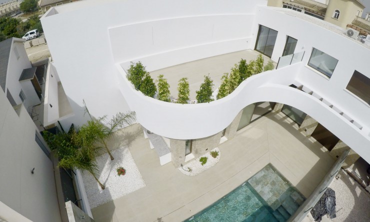 New Build - terraced -
Heredades