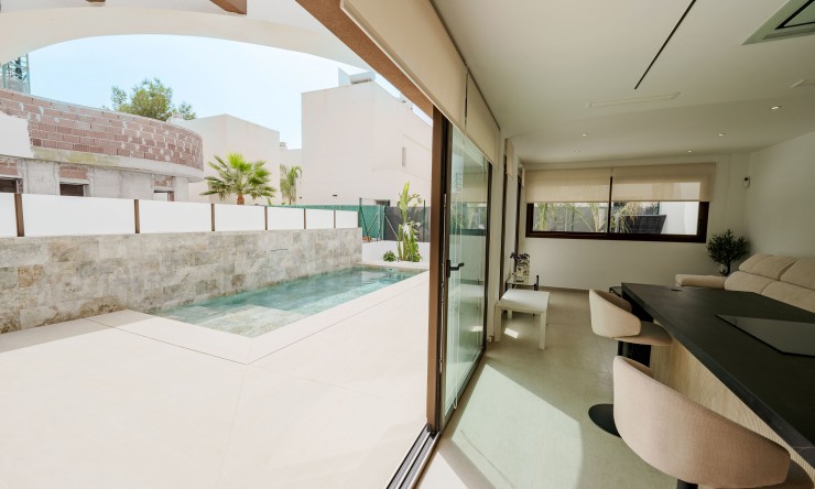 New Build - terraced -
Heredades