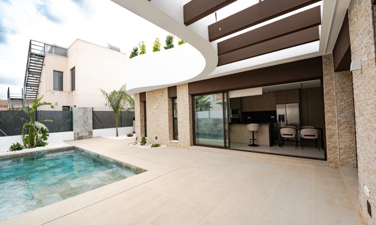 New Build - terraced -
Heredades