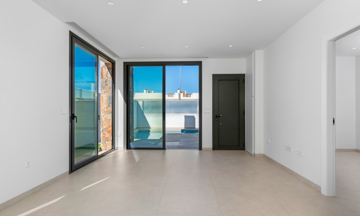 Neue Gebäude -  -
Pilar de la Horadada