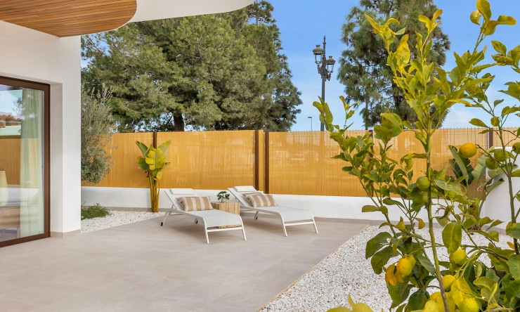 Neue Gebäude -  -
Los Alcazares