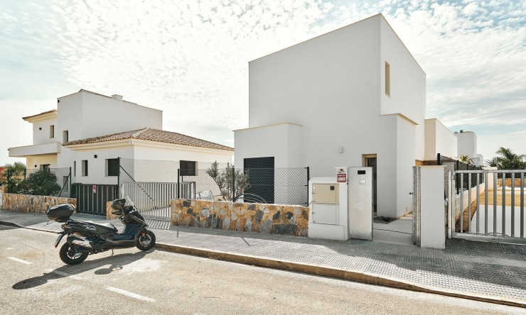 New Build - detached -
La Herrada