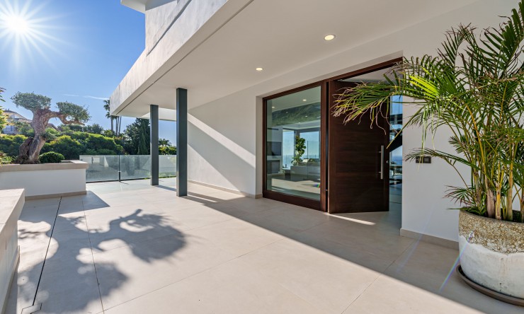 Neue Gebäude - Villa -
Benalmadena