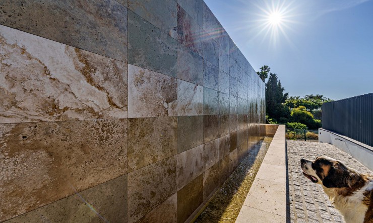 Neue Gebäude - Villa -
Benalmadena