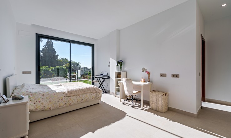 Neue Gebäude - Villa -
Benalmadena