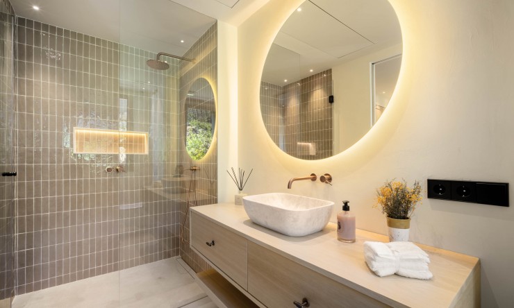 Nieuwbouw Woningen - Villa -
Marbella