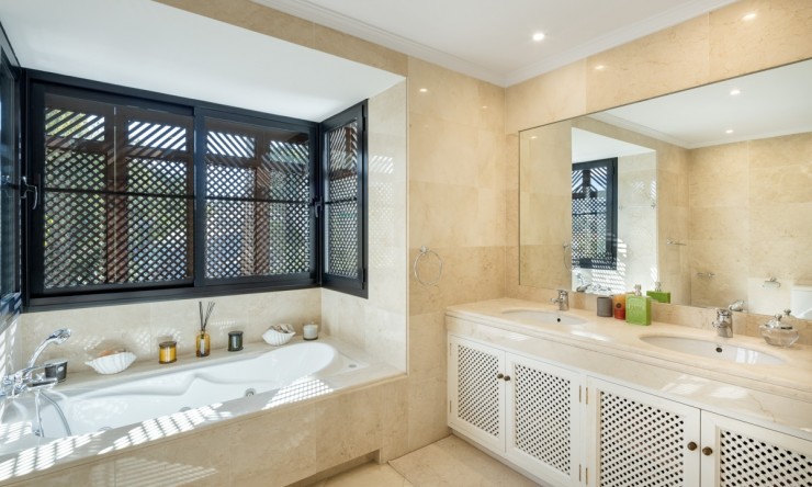 New Build - Villa -
Benahavís