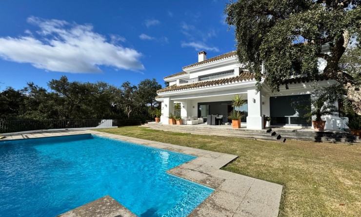 Nieuwbouw Woningen - Villa -
San Roque