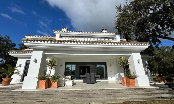 Nieuwbouw Woningen - Villa -
San Roque