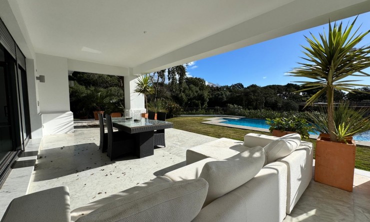 Nieuwbouw Woningen - Villa -
San Roque