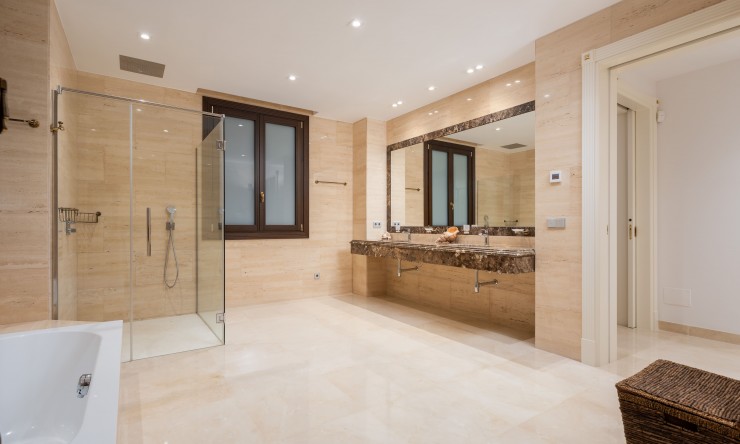 Nowe budownictwo - Willa -
