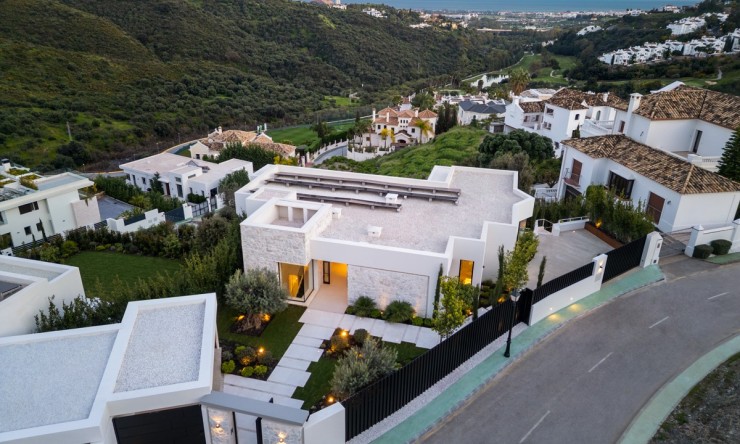 Nueva construcción  - Villa -
Benahavís