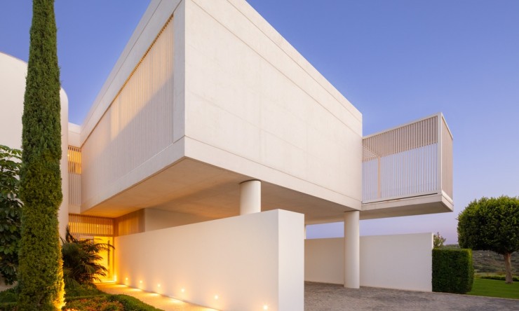 Nowe budownictwo - Willa -
Casares