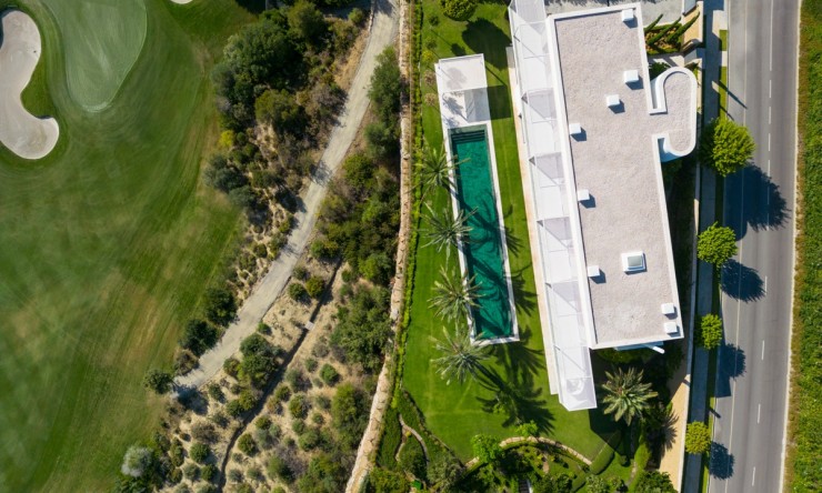 Nowe budownictwo - Willa -
Casares