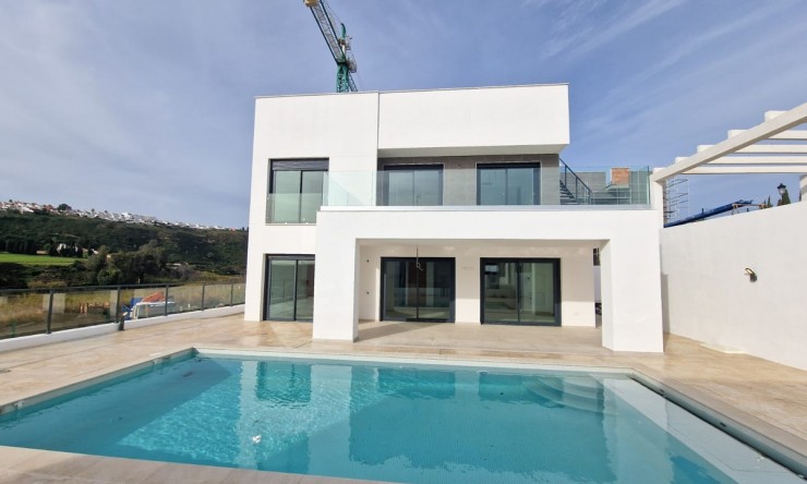 Nueva construcción  - Villa -
Manilva