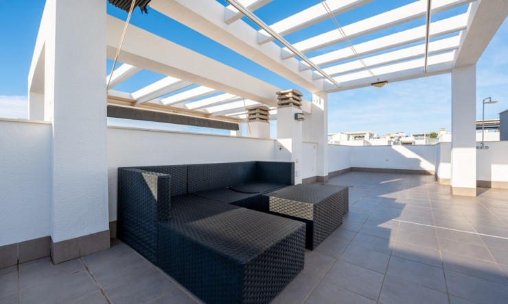 Revente - Attique -
Punta Prima