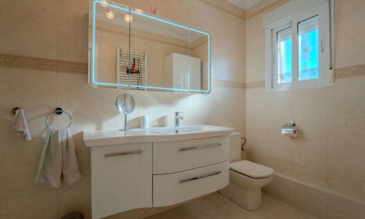 Wiederverkauf - Villa -
San Fulgencio