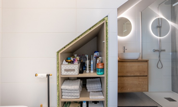 Reventa - Villa -
Roldán