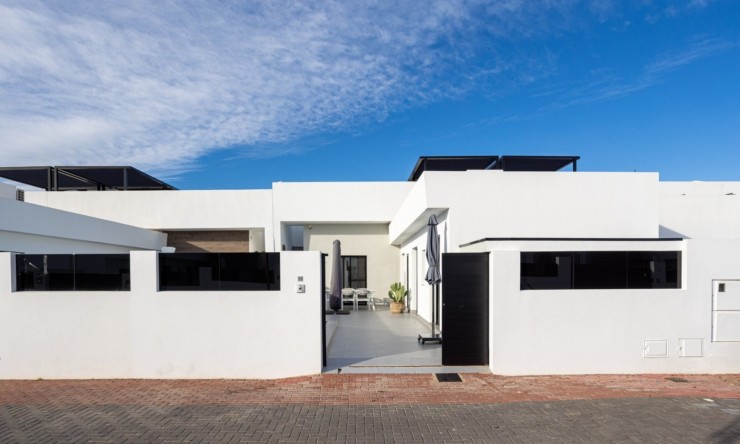 Reventa - Villa -
Roldán