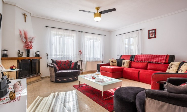 Rynek Wtórny - Finca -
La Zarza