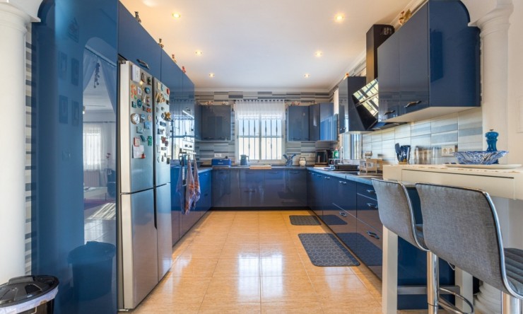 Rynek Wtórny - Finca -
La Zarza