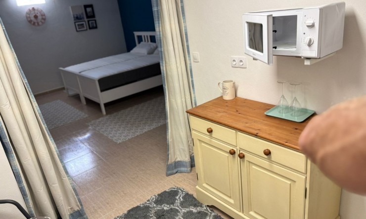 Reventa -  -
Avileses