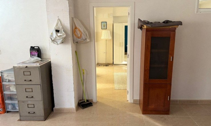 Reventa -  -
Avileses