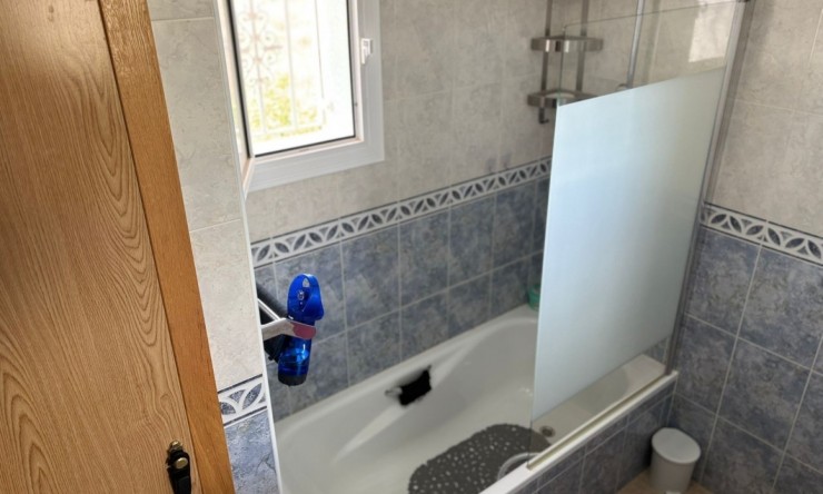 Reventa -  -
Avileses