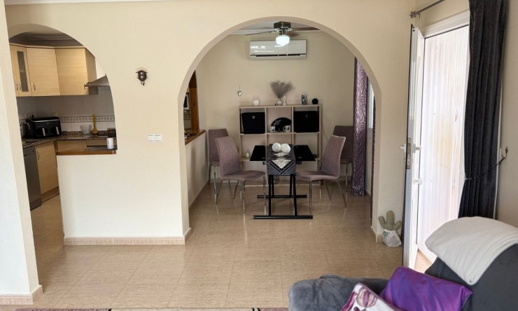 Reventa -  -
Avileses