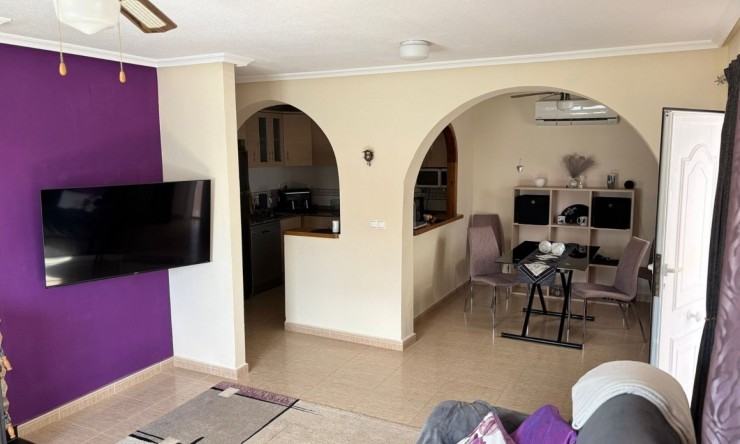 Reventa -  -
Avileses