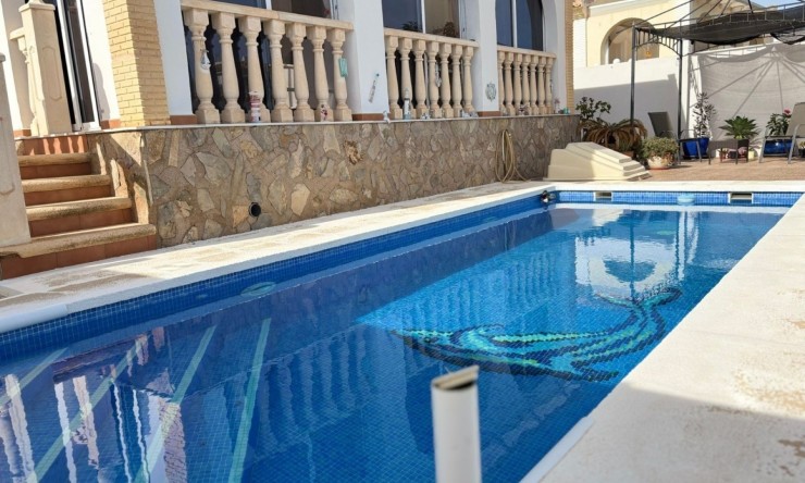 Reventa -  -
Avileses