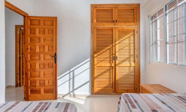 Rynek Wtórny - Willa -
Torrevieja