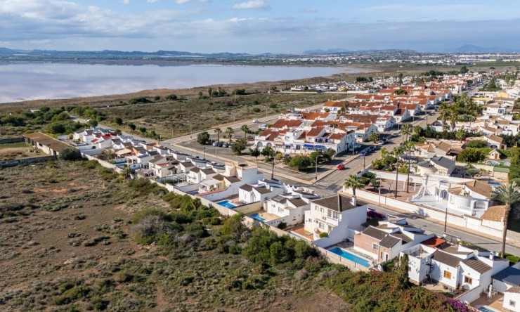 Rynek Wtórny - Willa -
Torrevieja