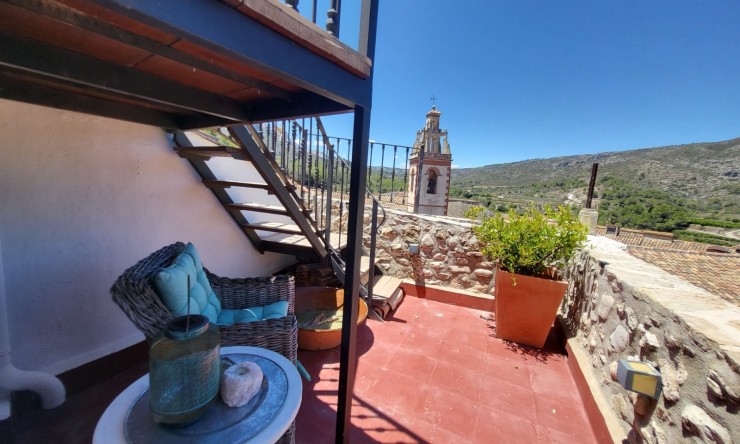 Wiederverkauf -  -
Vall de Gallinera