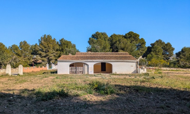 Resale - Villa -
Jávea - Las Laderas