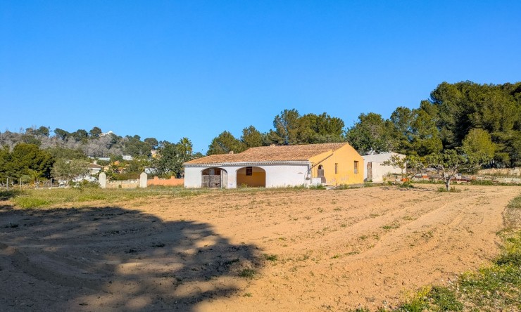 Resale - Villa -
Jávea - Las Laderas