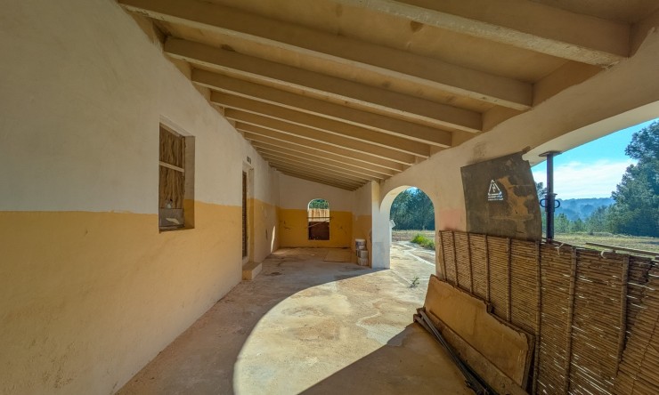 Resale - Villa -
Jávea - Las Laderas