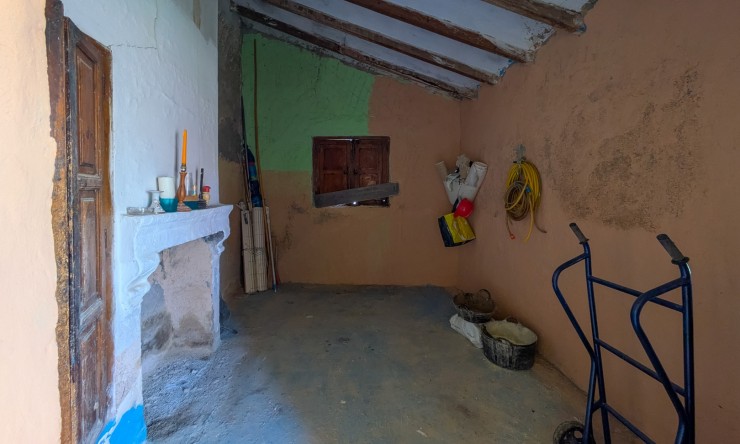 Resale - Villa -
Jávea - Las Laderas