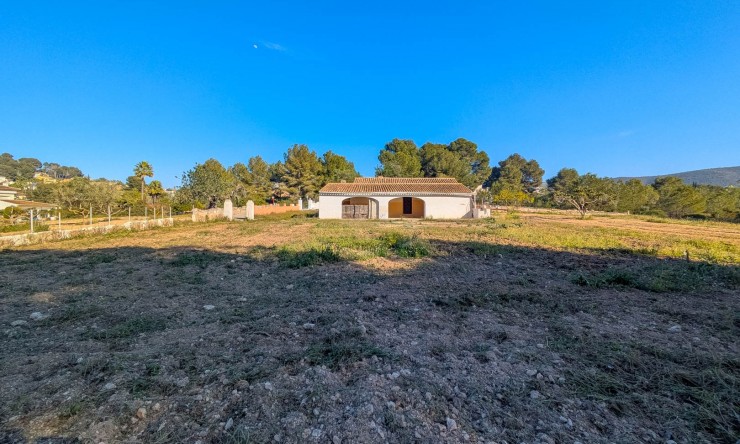 Resale - Villa -
Jávea - Las Laderas