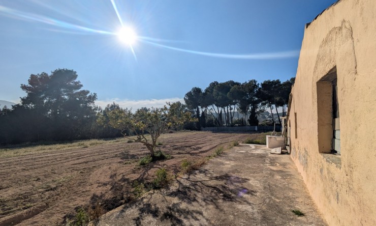 Resale - Villa -
Jávea - Las Laderas