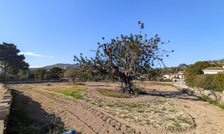 Resale - Villa -
Jávea - Las Laderas