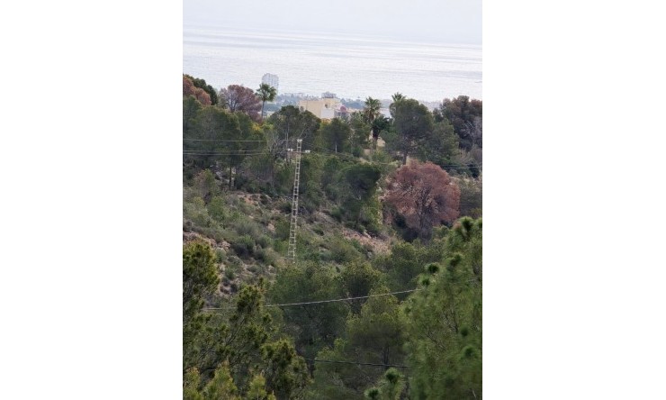 Herverkoop - Villa -
La Nucía - La Colina