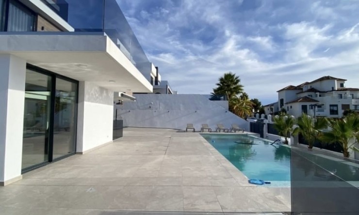 Herverkoop - Villa -
Finestrat - Sierra Cortina