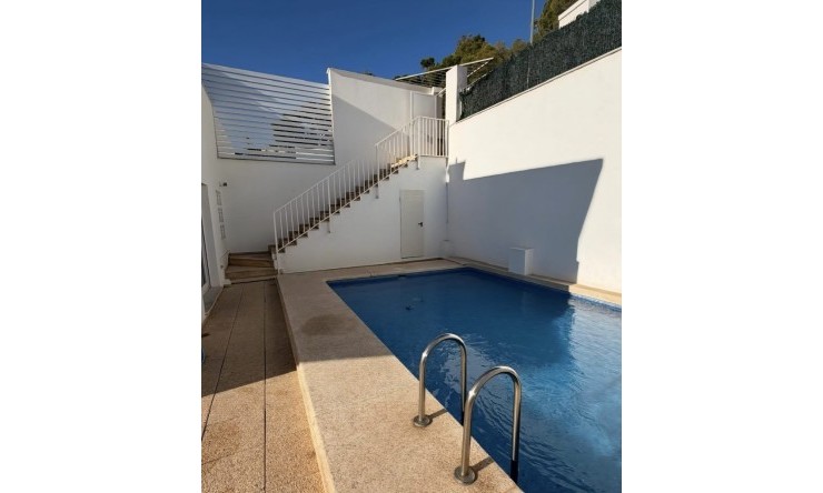 Wiederverkauf -  -
Altea