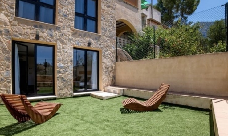 Resale - Hotel -
Alcoy