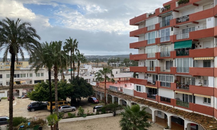 Resale - Apartment -
Jávea - El Arenal